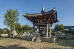 Tong il Jeon   temple